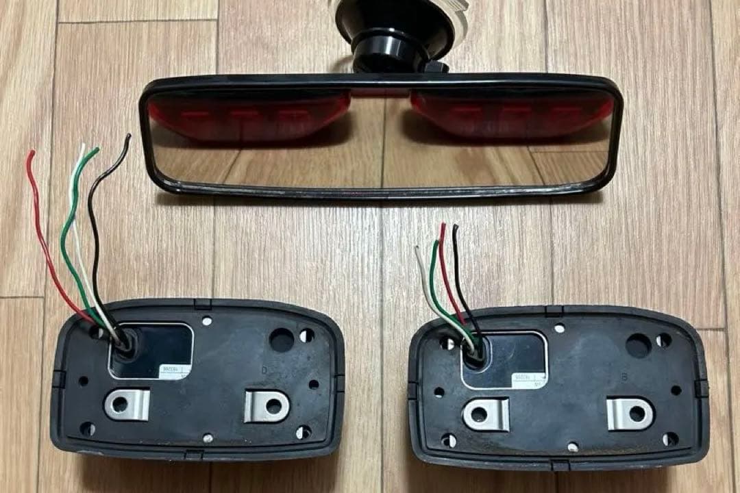 まる様検討中　パトランプ PATLITE LED補助警告灯 パトカー