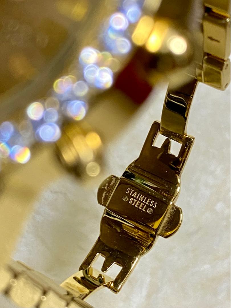 美品 FACEAWARD 腕時計 ゴールド クォーツ スワロフスキージルコニア