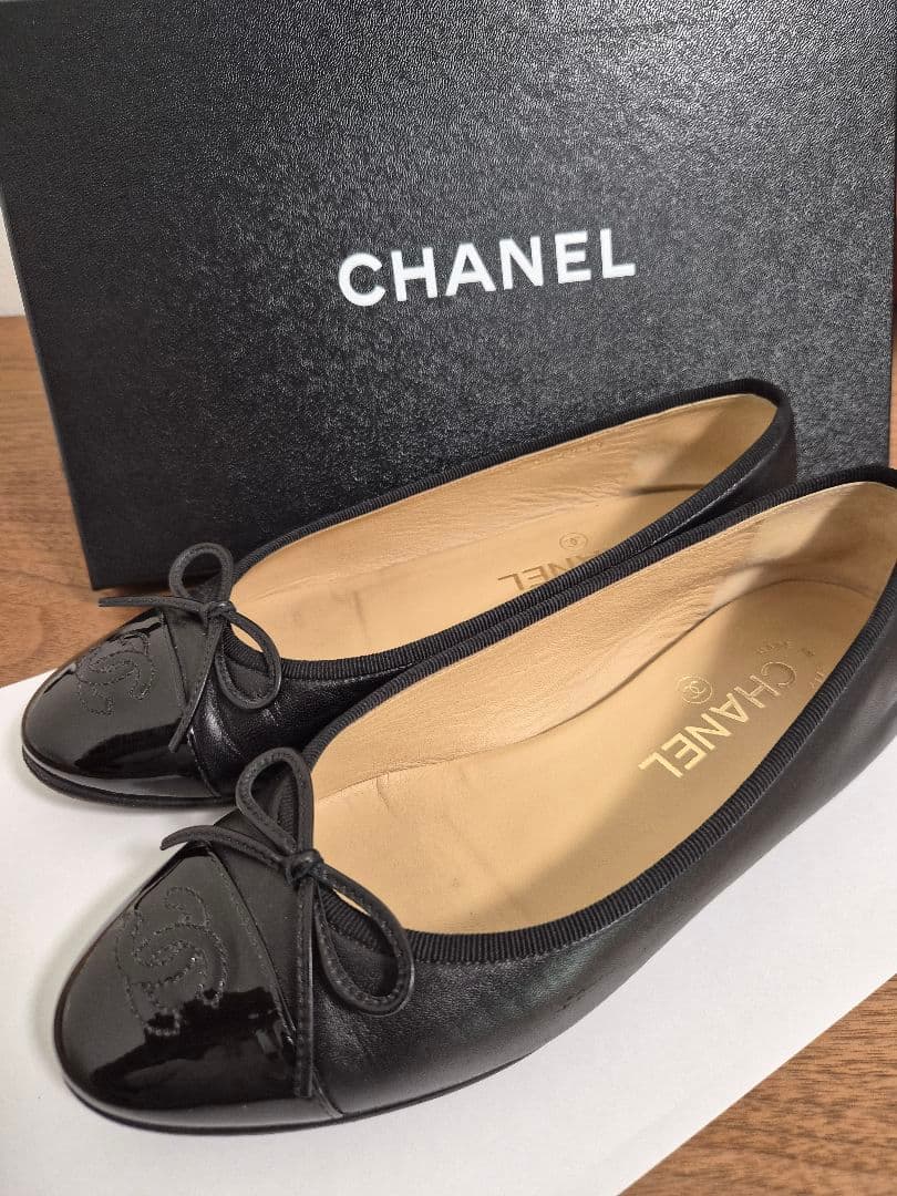 CHANEL　バレエシューズ　黒