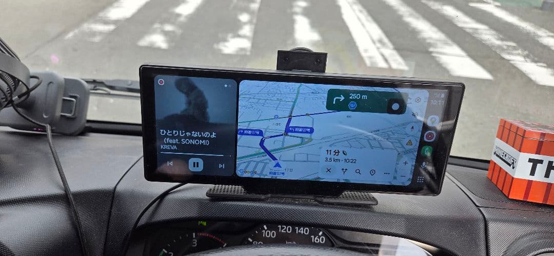 カーナビ 大画面ディスプレイ ドラレコ付き