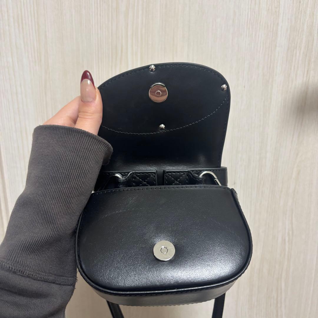 DIESEL ブラックショルダーバッグ