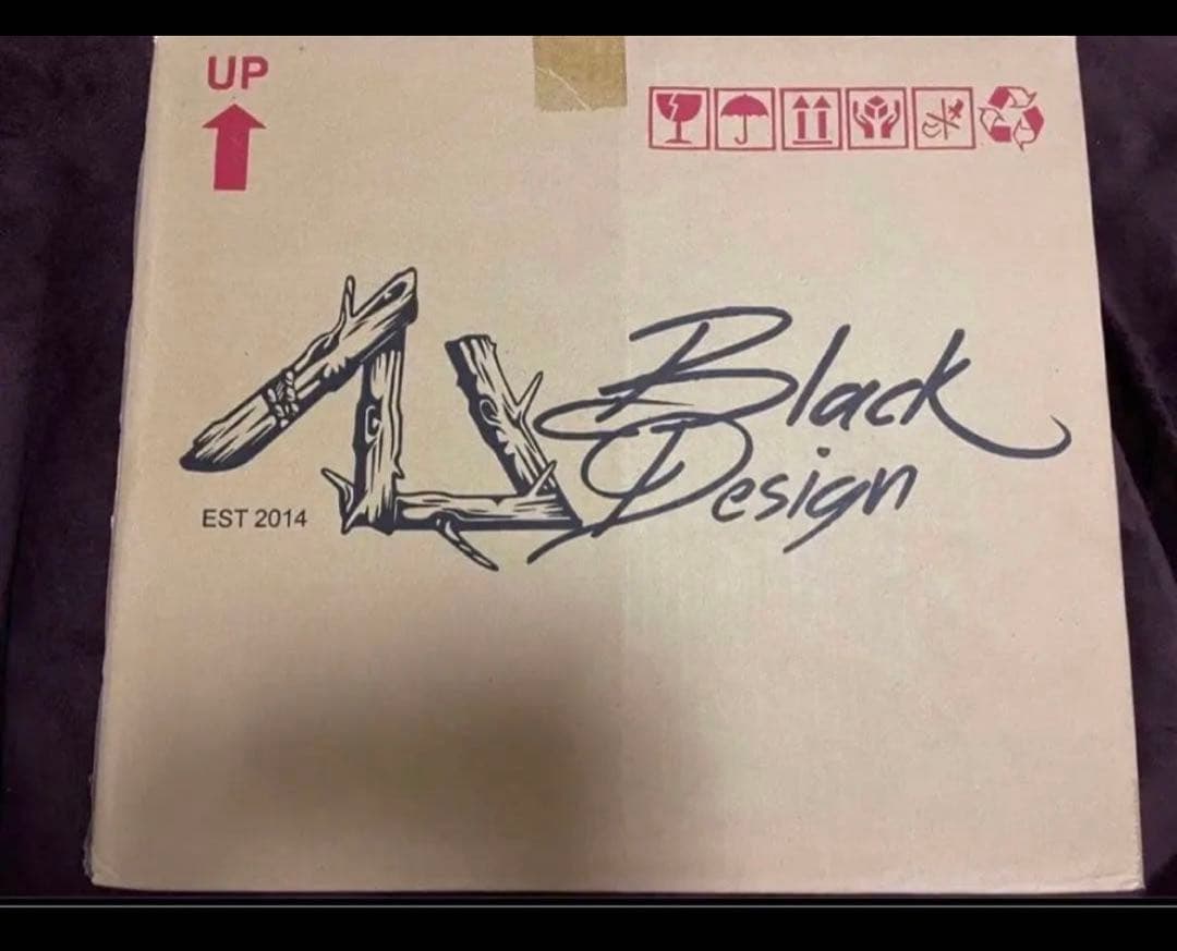 新品、未開封ブラックデザイン日和テーブル