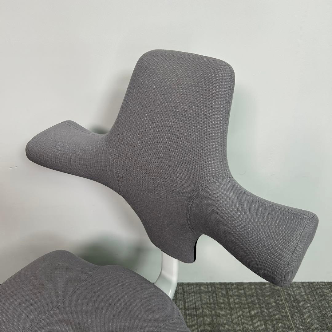 【D】オフィスチェア HAG Capisco ホーグ カピスコ 布張 グレー