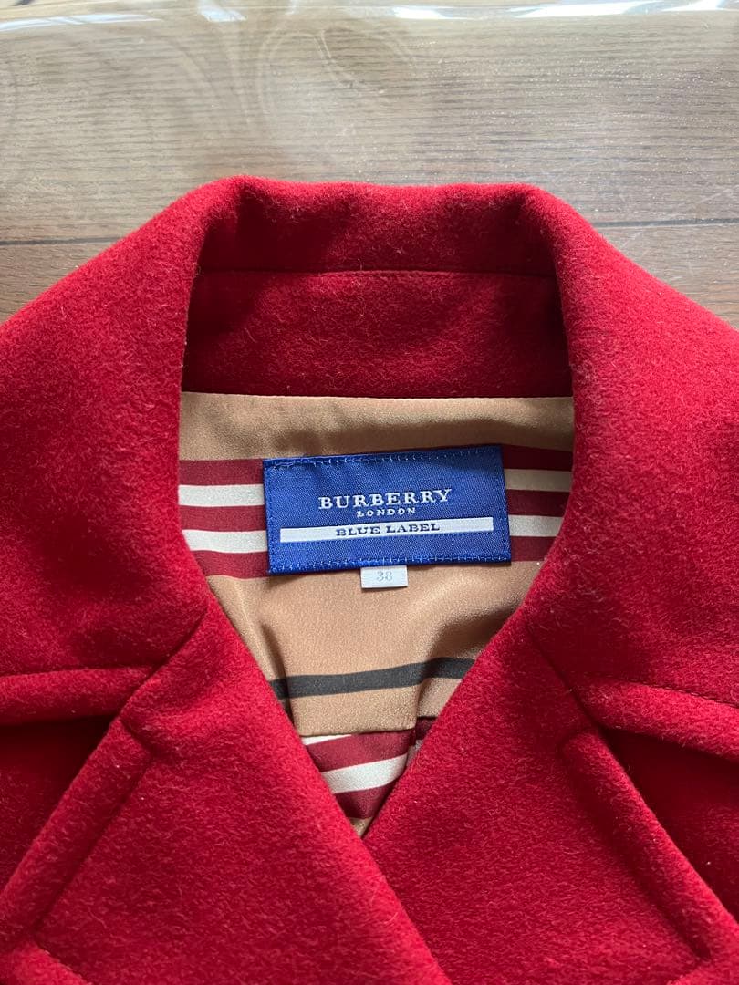 BURBERRY100%毛　レディースジャケットサイズ:M 赤色