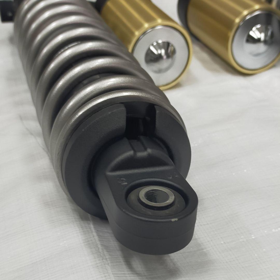 【専用】ZRX1200DAEG　KYB製 純正リアサスペンション　ZR1200D