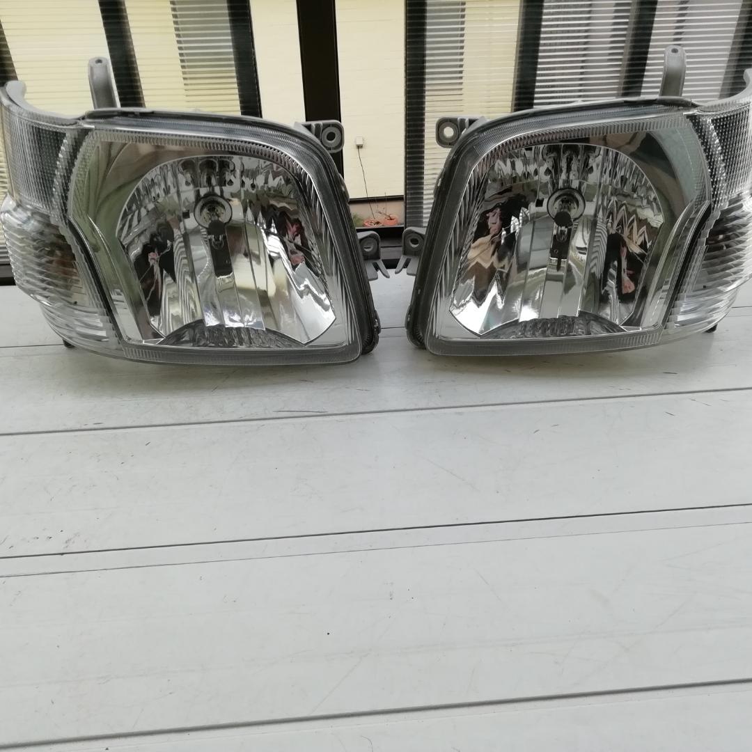 ハイゼット 　S320V　S330V　S321V ヘッドライト 左右　レべ 付