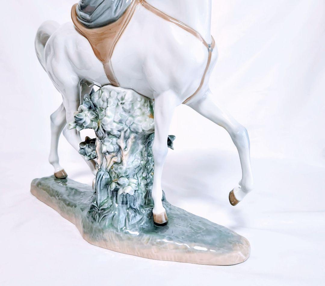 リヤドロ【美品】大型フィギュリン《白い馬の少女》No.4516
