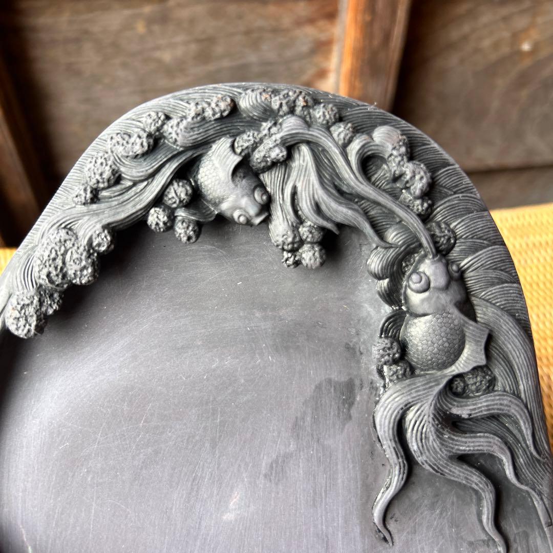 金魚？ 鯉？彫刻デザイン 木製硯箱 楕円形