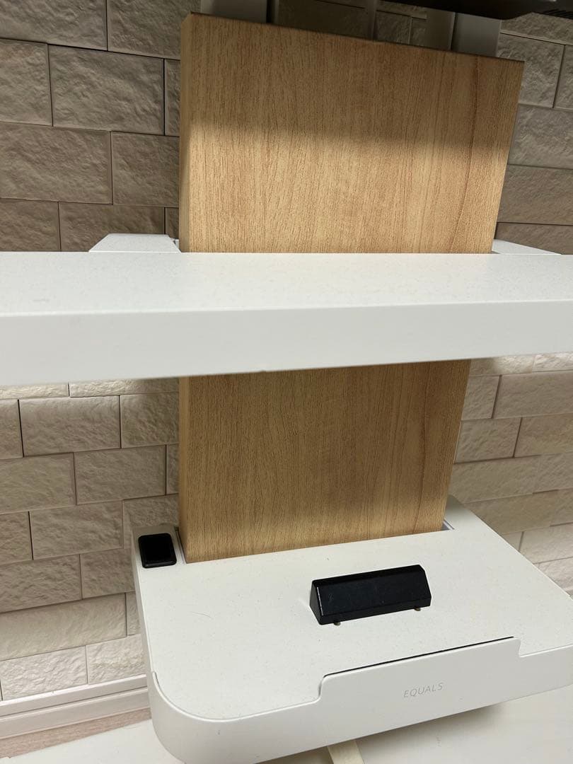 9/11までEQUALS WALL サウンドバーM&ポータブルゲーム機ホルダー