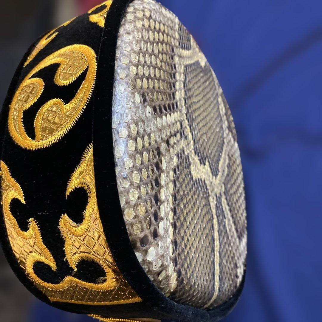 三線本体 ヘビ革風