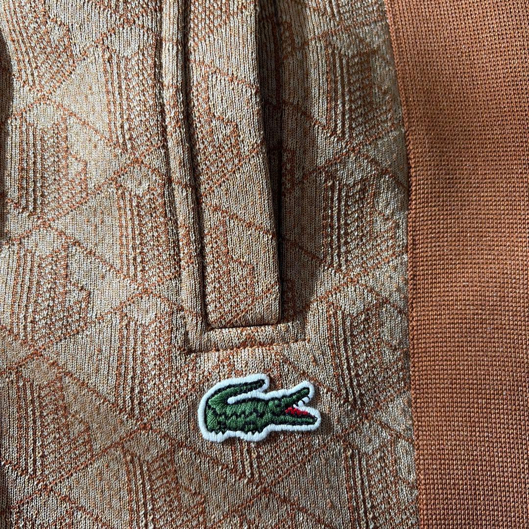 ラコステモノグラムトラックパンツ