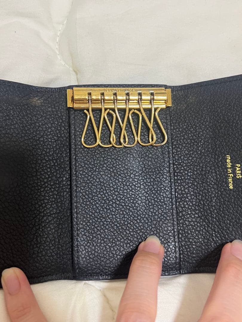 M64421 キーケース ミュルティクレ 6 ブラック