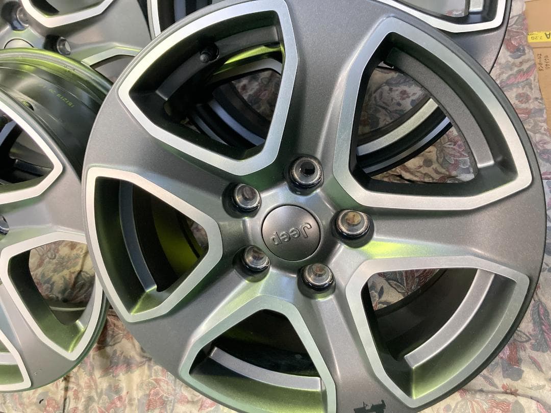 【JLラングラー/スポーツ】 純正ホイール4本セット+ナット