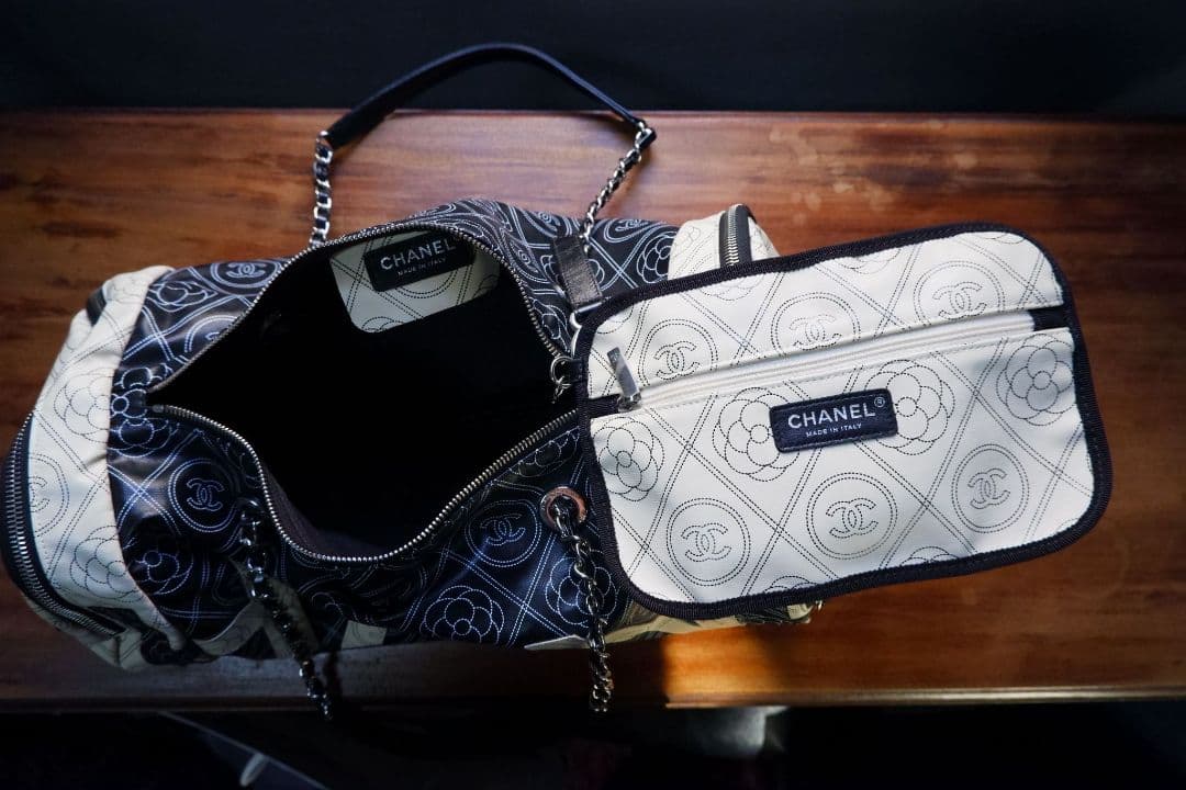 CHANEL コーテッドキャンバス ボーリングバッグ