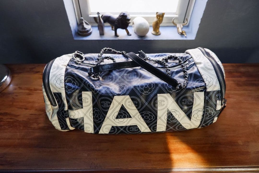 CHANEL コーテッドキャンバス ボーリングバッグ