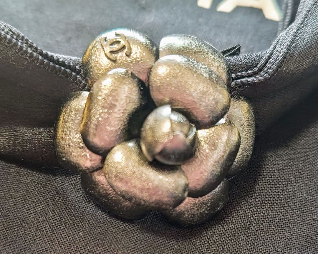 CHANEL ココマークカメリア付リボンカチューシャ