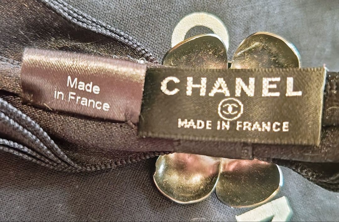 CHANEL ココマークカメリア付リボンカチューシャ
