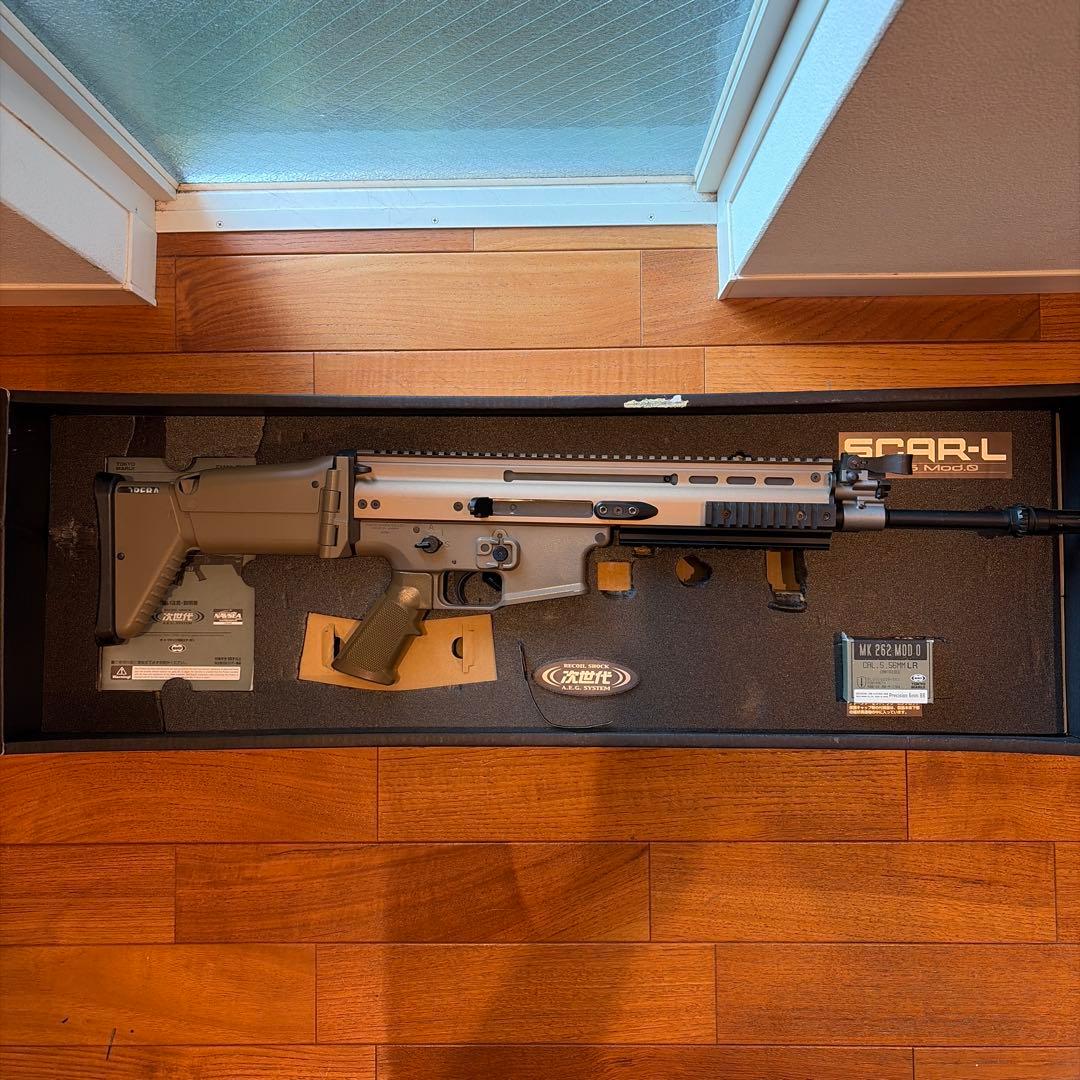 東京マルイ　次世代電動ガン　SCAR-L FDE