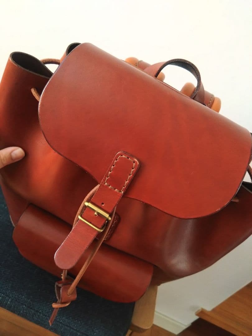 ヘルツ スタンダードなリュック М チョコ HERZ