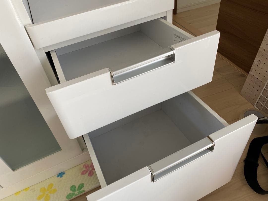 ホワイト ガラス扉付きレンジ台