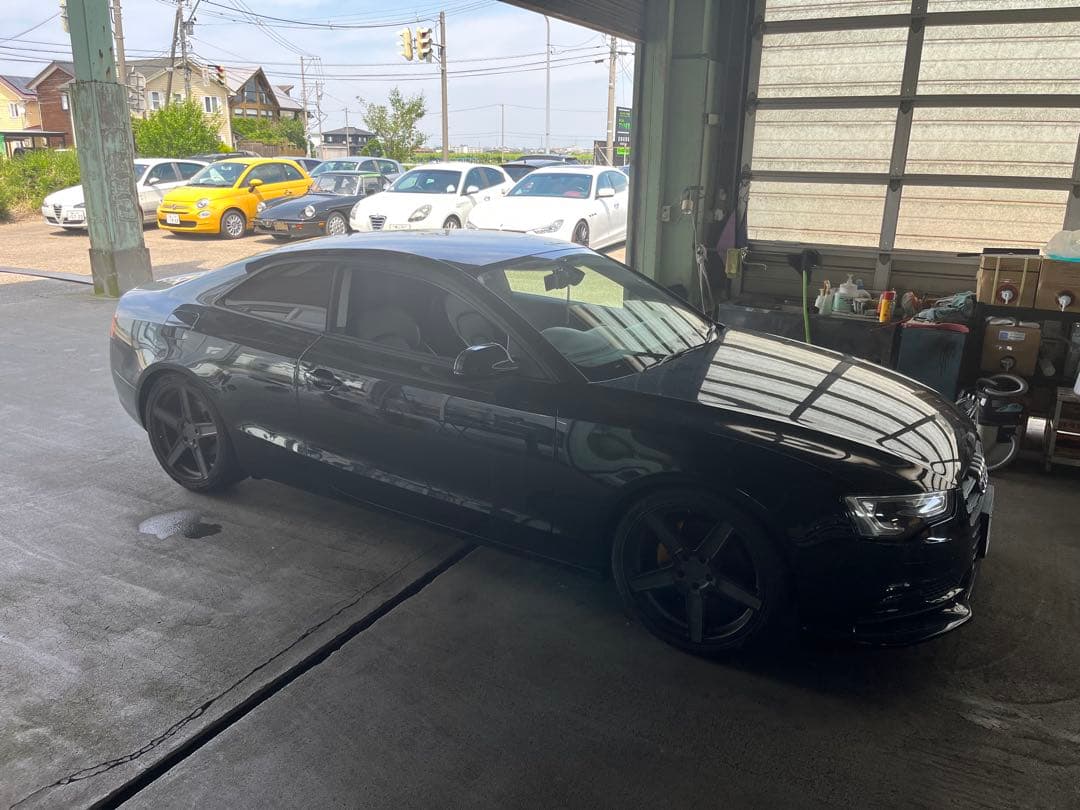 k*e様 Audi A5 ブラック クーペ 19インチホイール