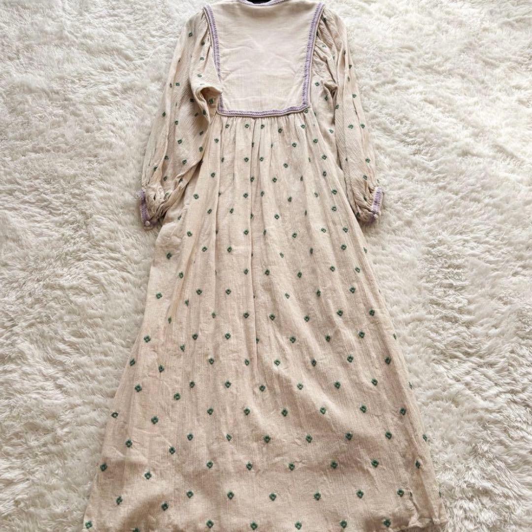 人気完売品・美品✨ヌキテパ　コットンガーゼフラワーモチーフ刺繍　ワンピース