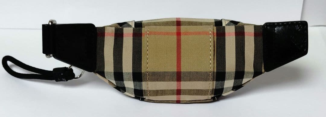 バーバリー ノバチェック ミニポーチ バッグチャーム キーリング