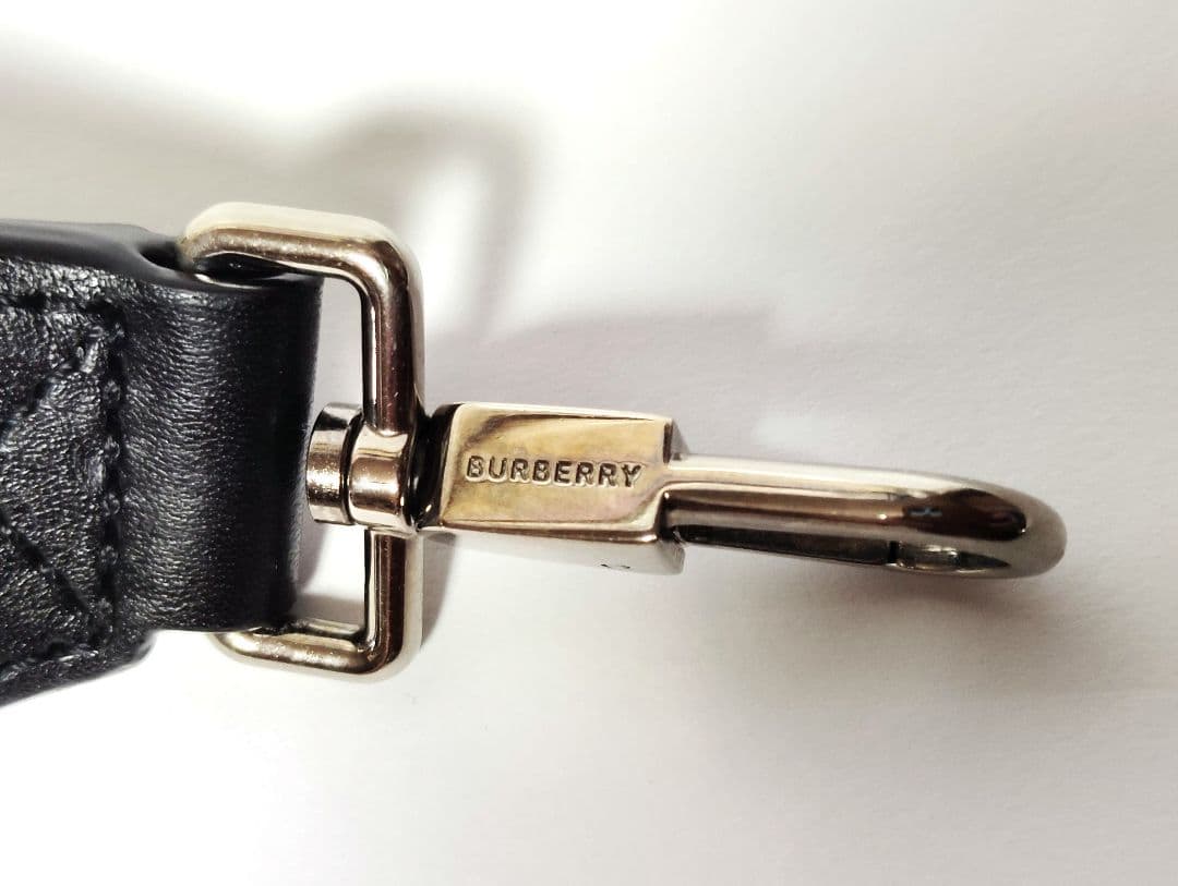 バーバリー ノバチェック ミニポーチ バッグチャーム キーリング