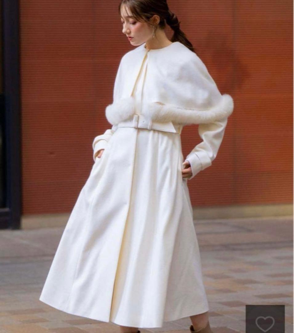 【24時間限定お値下げ中】Noela ファートリム2WAYロングコートM