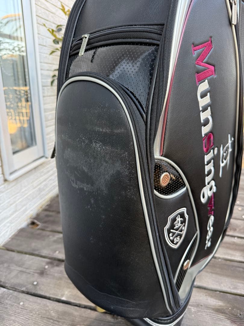 マンシングウェア ゴルフキャディバッグ キャスター付き ブラック