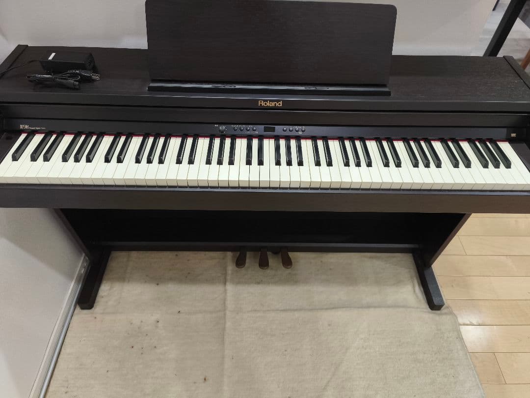 【直接取引or着払い】Roland デジタルピアノRP-301