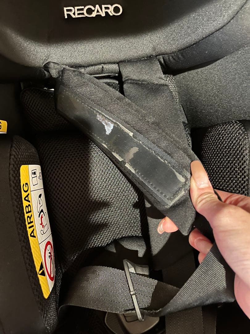 貴重　RECARO salia J ブラック チャイルドシート