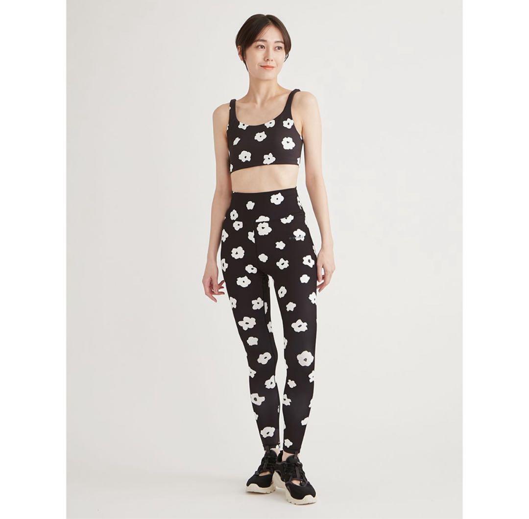 emmi yoga カモミール柄 セット サイズ1 WHT