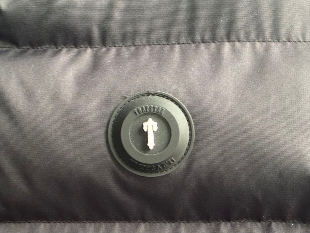 TRAPSTAR トラップスター　ダウンベスト 正規品鑑定済