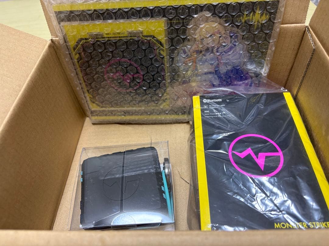 モンスターストライク ワイヤレスイヤホン エル 新品未使用 モンスト グッズ