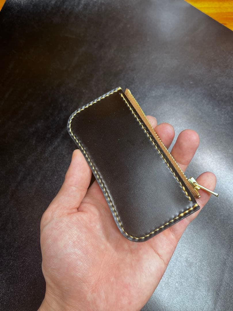オーダー品　コンパクト財布　ロカドコードバン