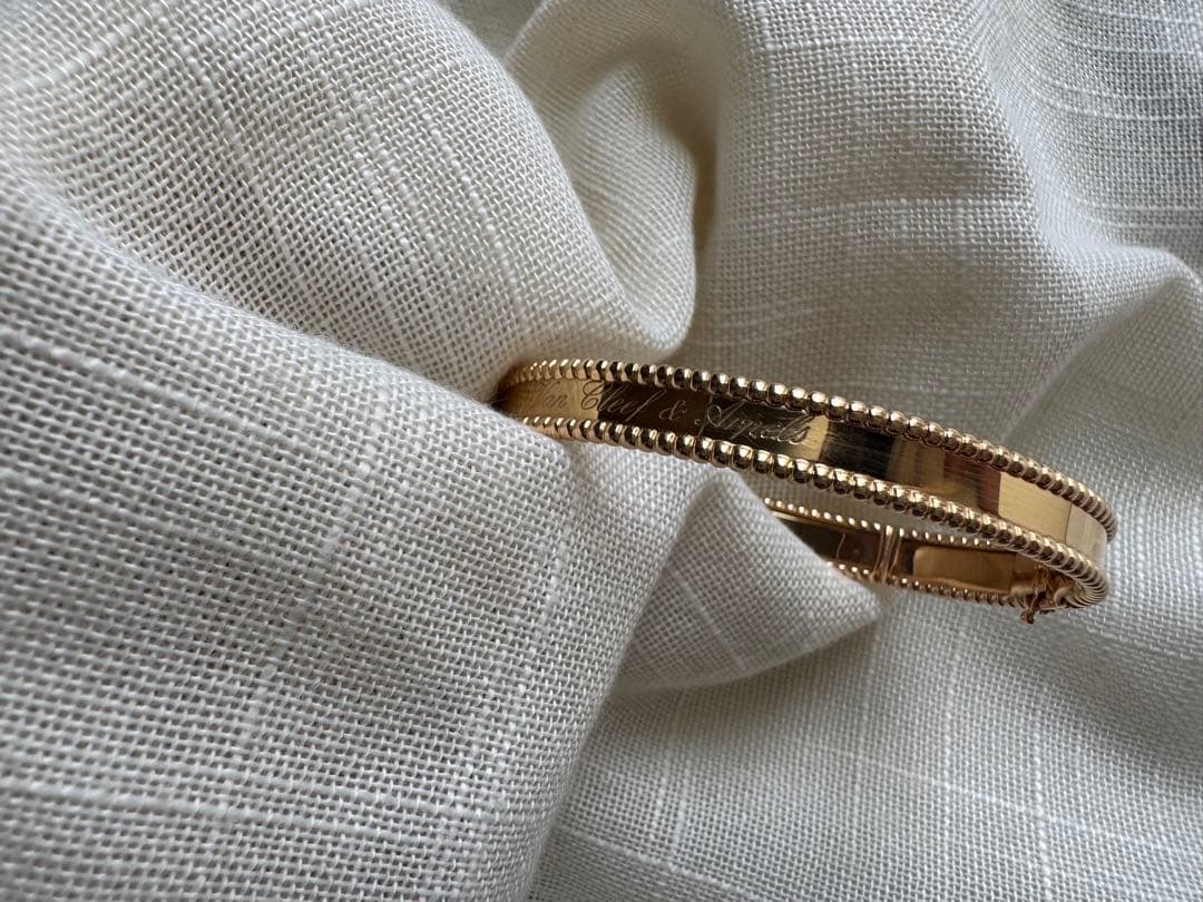 Van Cleef & Arpels ペルレシニアチュールブレスレット