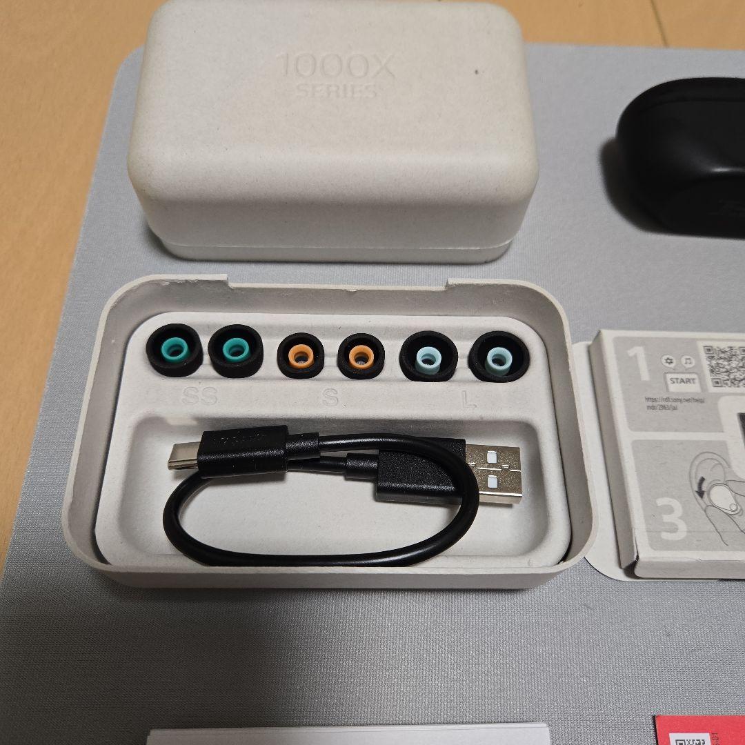 Sony WF-1000XM5 【本体+Spigenケース付き】