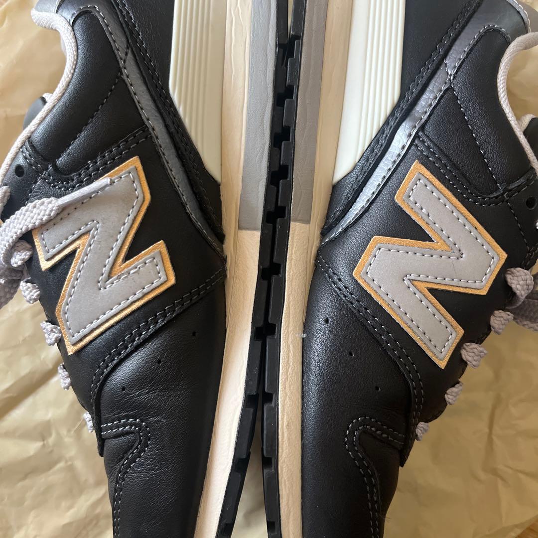 New Balance CM996 ブラックレザー スニーカー