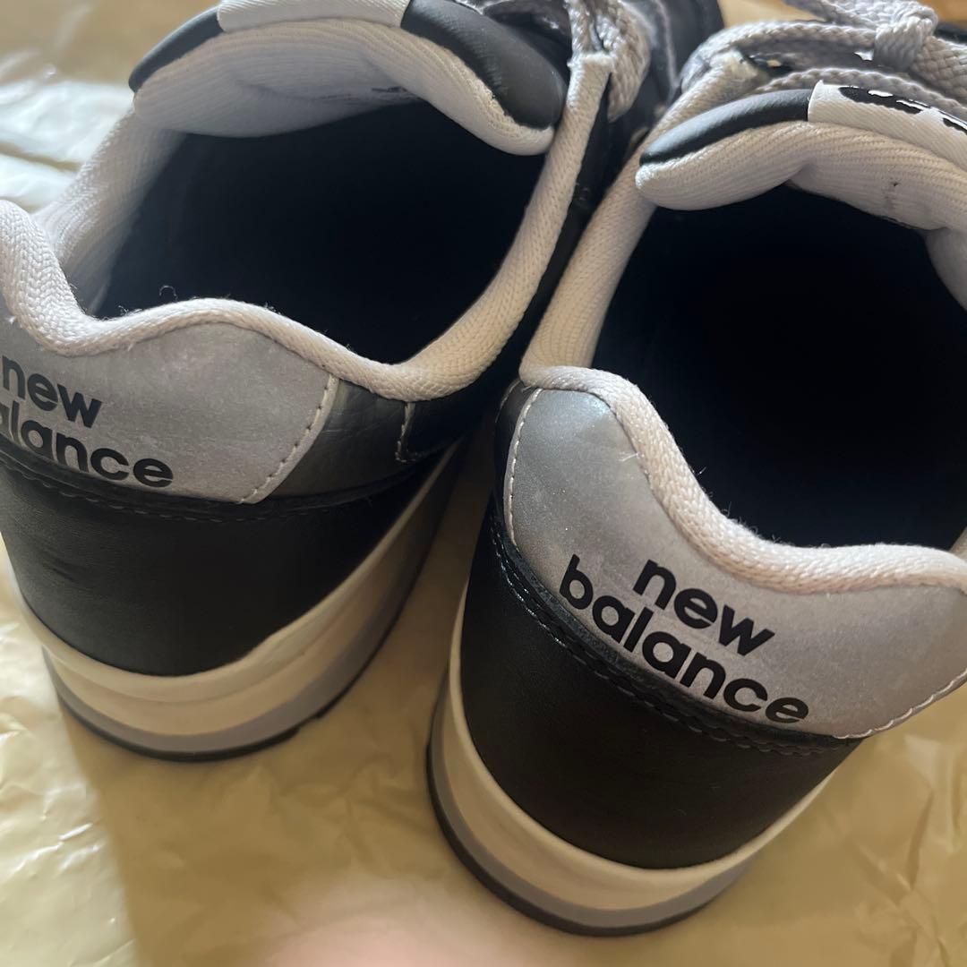 New Balance CM996 ブラックレザー スニーカー