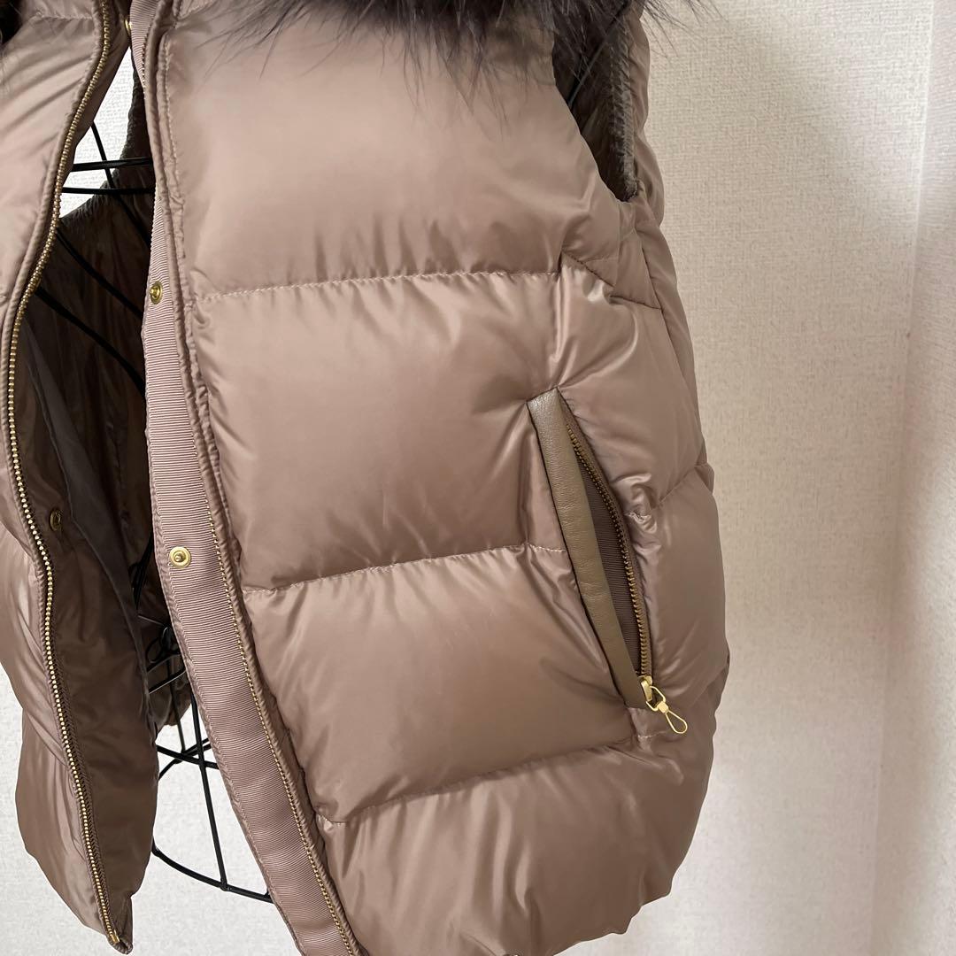 極美品ナノユニバース　西川ダウンベスト