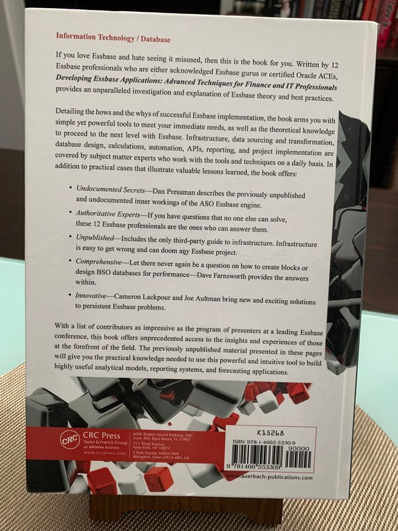 洋書 Developing Essbase Applications