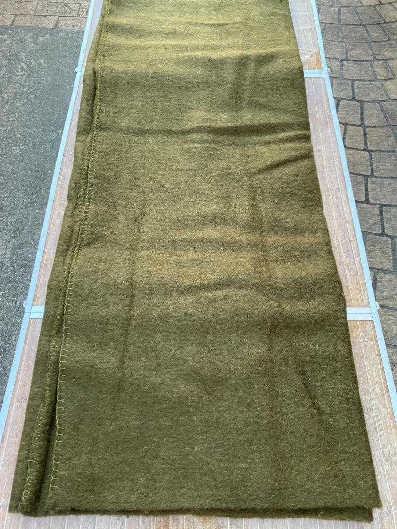 デッドストック ハンガリー軍 ウールブランケット 毛布 195×143cm