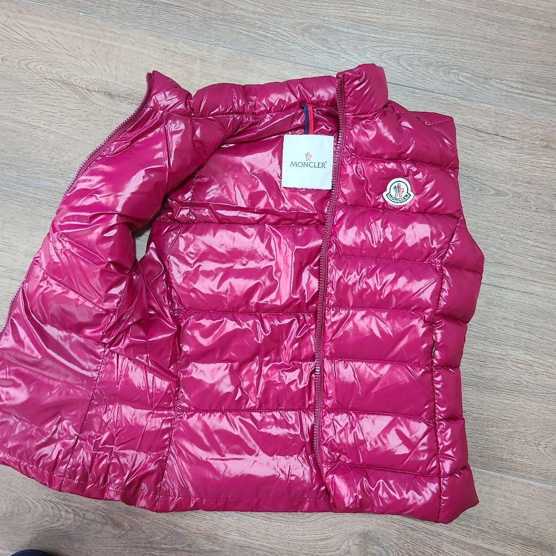 MONCLER ピンク ダウンベスト