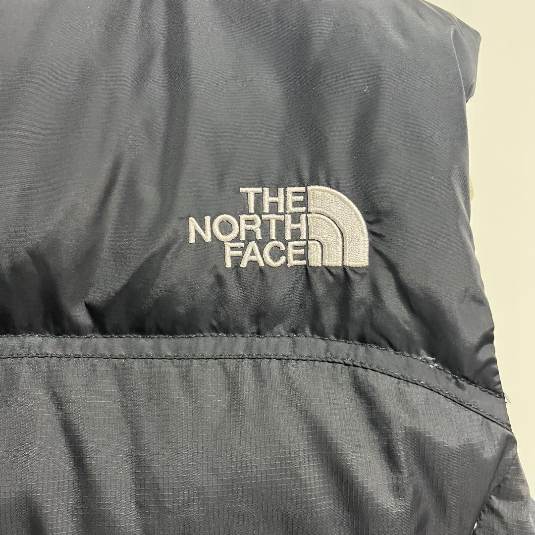 31【人気】ノースフェイス　ダウンベスト　ヌプシ　レディースXS　黒　ブラック