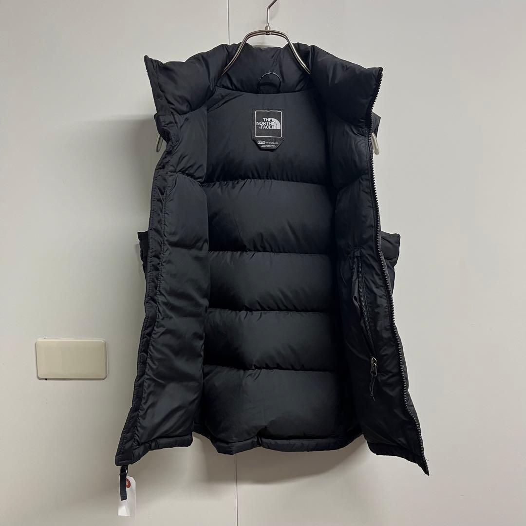 31【人気】ノースフェイス　ダウンベスト　ヌプシ　レディースXS　黒　ブラック