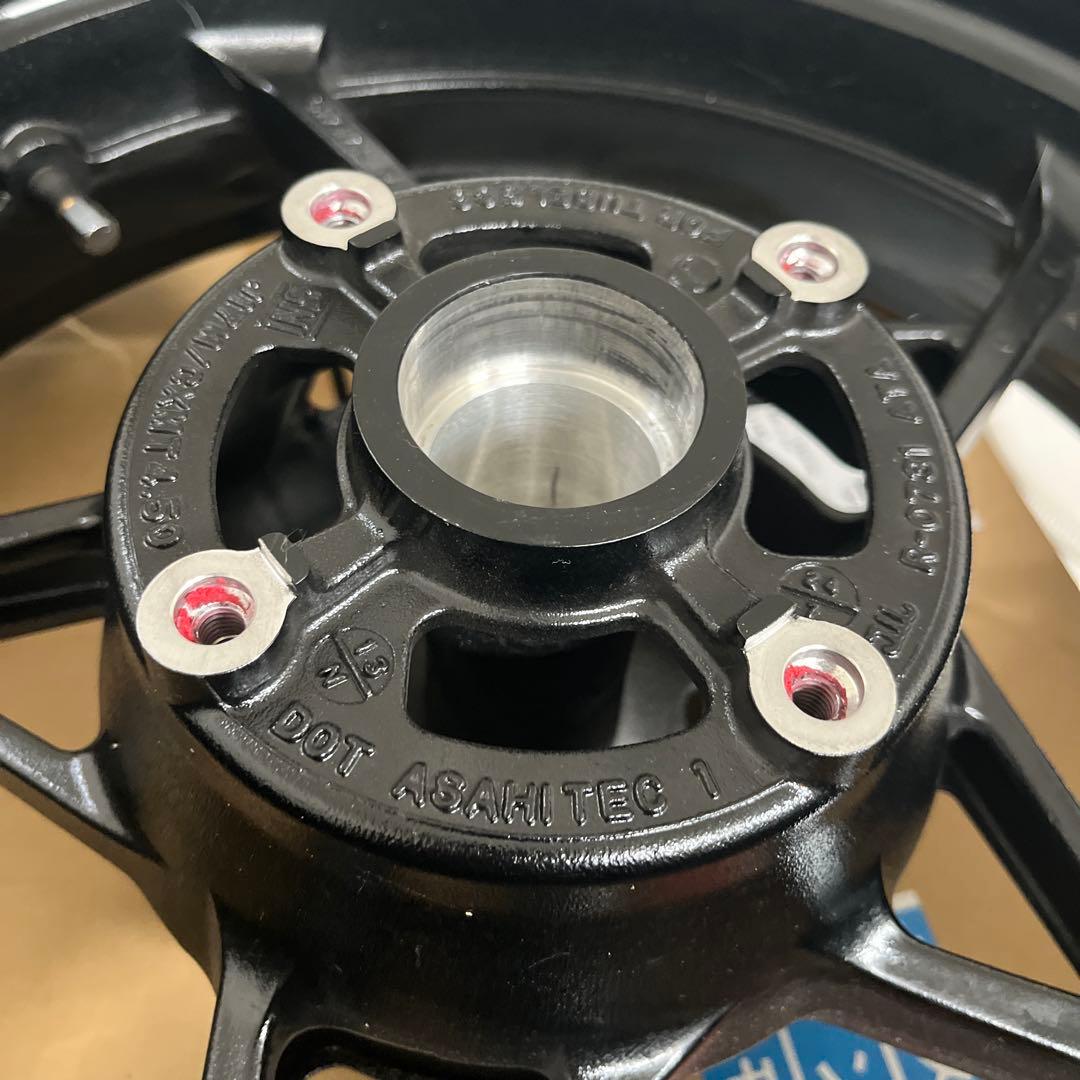 zx4r 2025 ホイールタイヤセット