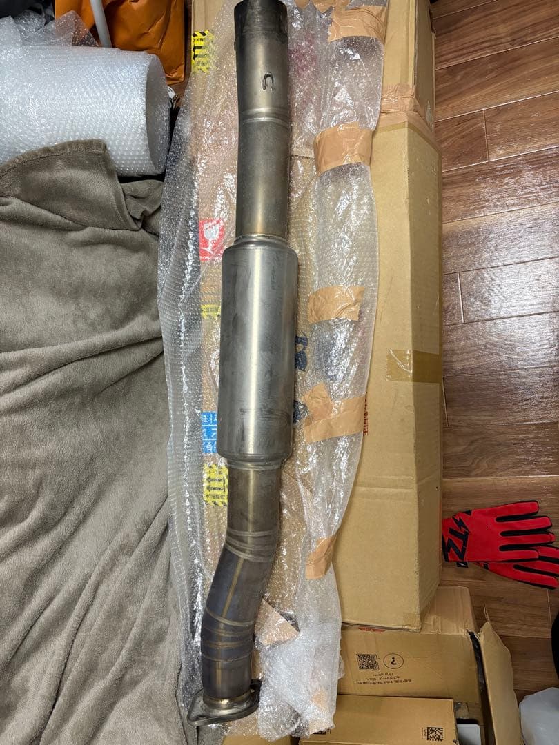 東名フルチタンマフラー　GRB