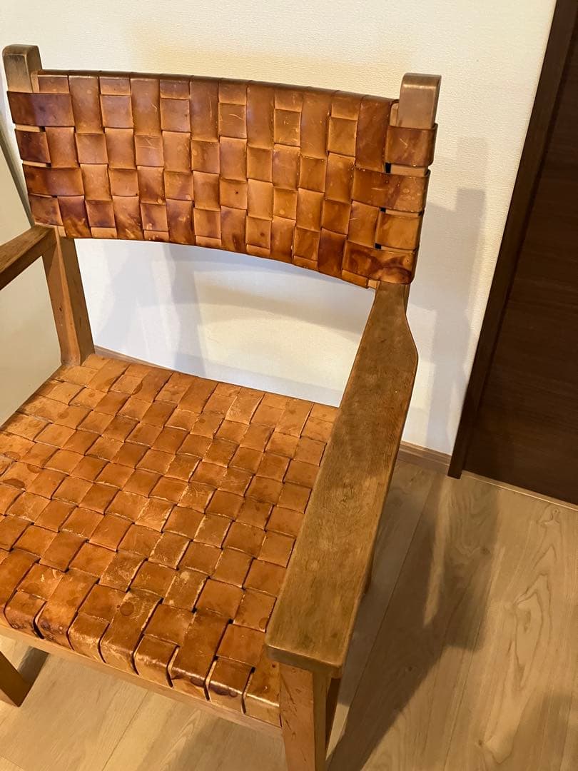 『なな様』北の住まい設計社　ラスティックアームチェア②