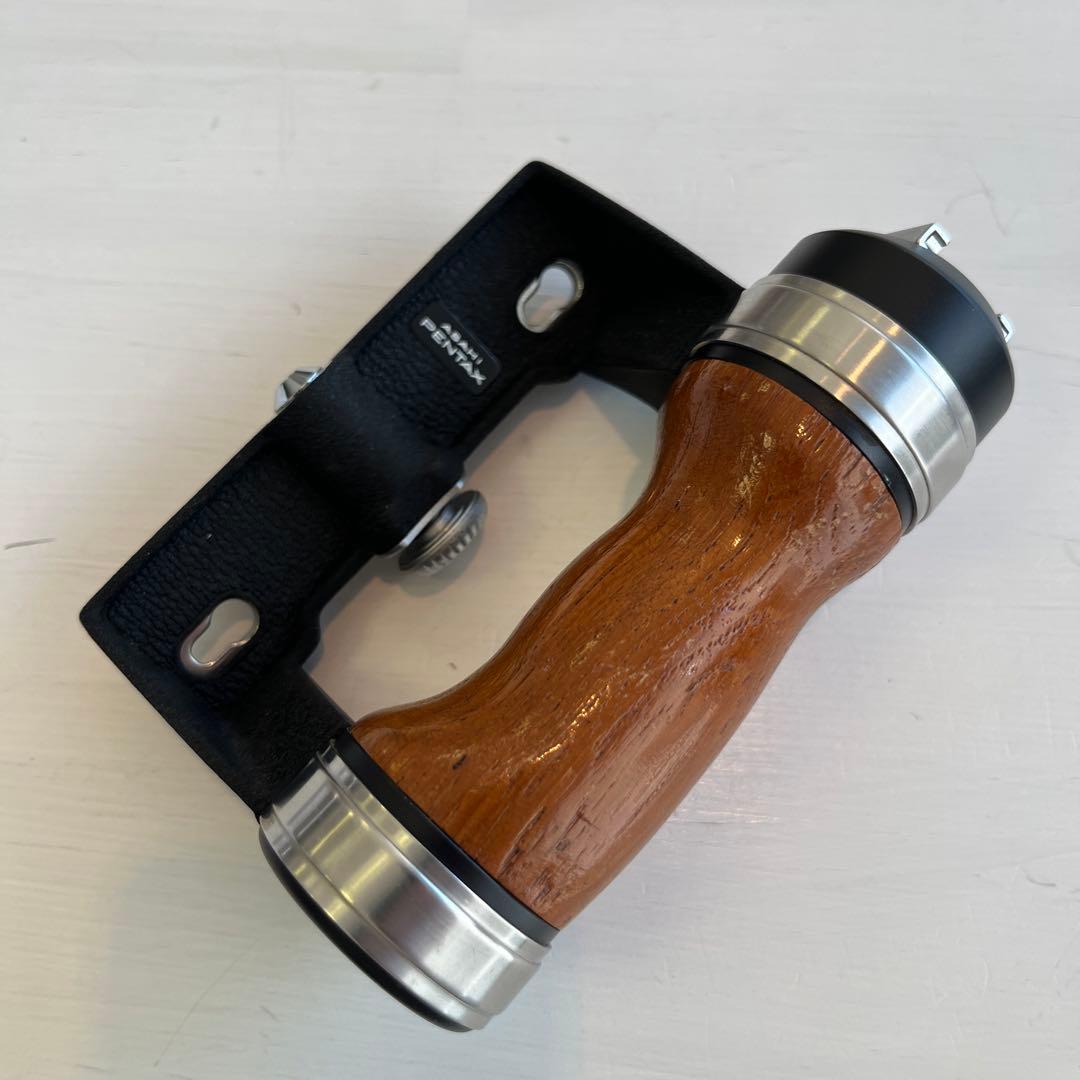 t*o様 PENTAX 67 レンズ2本　90mm 105mm グリップ